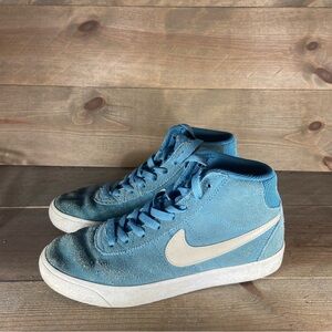 Nike sb bruin high Womens size 7 shoes blue suede high top skate sneakers